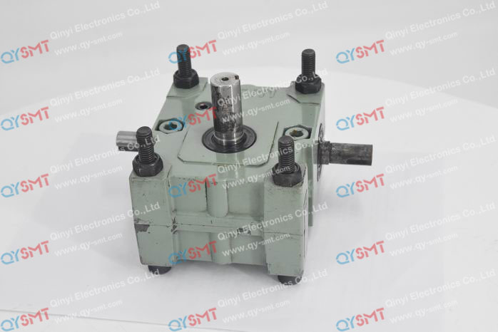 REDUCTION GEAR