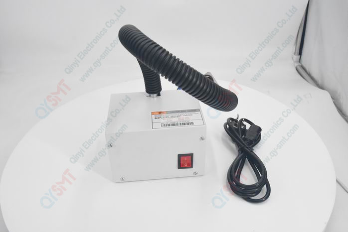 Ionizing air snake