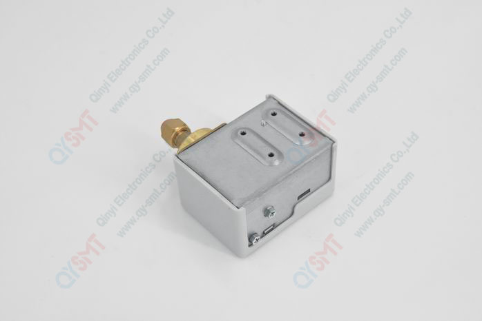 Oil pressure switch