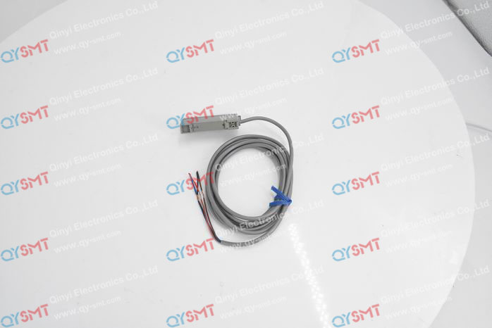 AMPLIFIER FOR SENSOR