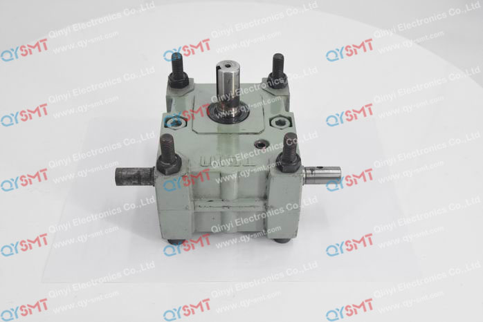 REDUCTION GEAR