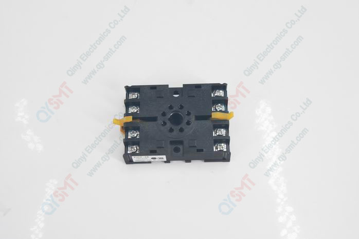 OMRON RELAY SOCKET : 10A 250VAC