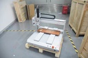 Glue dispensing machine